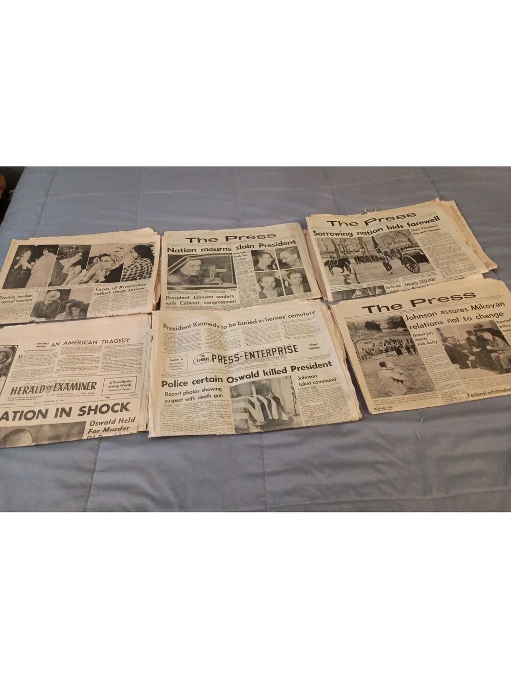 Lot of jfk assassination newspapers nov 22-26 1963